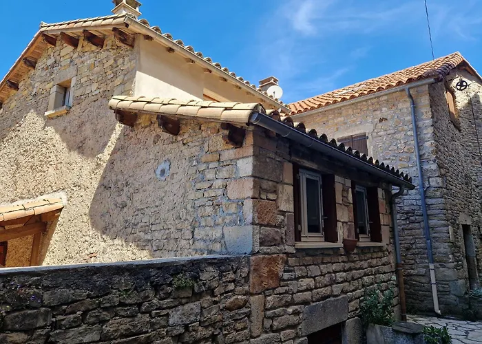 Gite La Maisonnette Avec Belle Vue A St Rome De Tarn